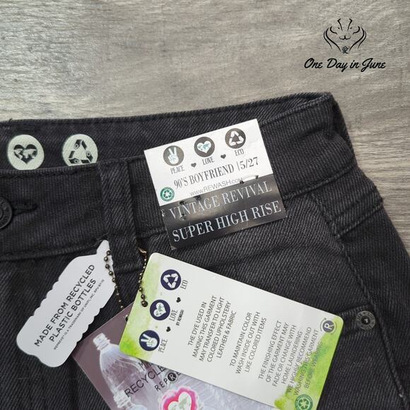 Rewash Juniors Super High Rise 90s Boyfriend Shorts Size 5 - Picture 2 of 7